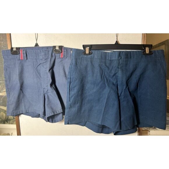 MENS LOT OF 2 VINTAGE SHORTS  70s 80s  Golf Tennis Preppy California 30 32 - Picture 1 of 10